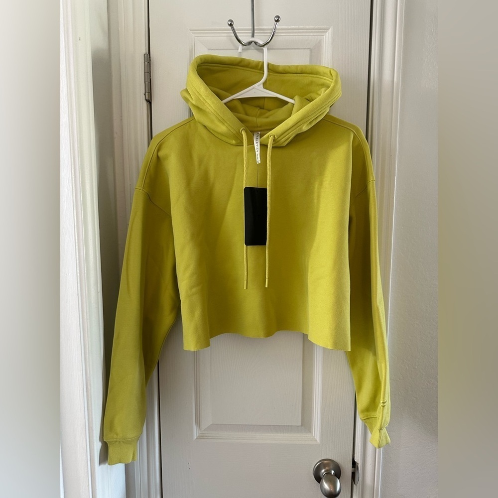 Fabletics Cozy Fleece Cropped Hoodie - Picture 3 of 5